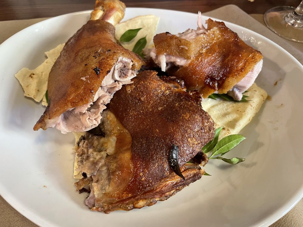Cochinillo sardo